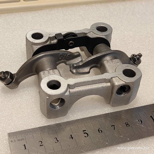 スペイシー125　JF04　カムシャフト　ホルダ　一式　ロッカーアーム　シャフト　プレート　社外　